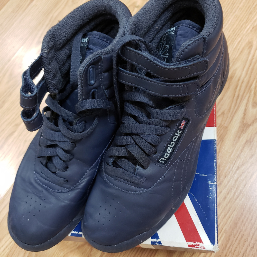 Reebok Freestyle Hi 7.5 Medium Navy